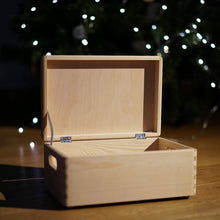 Personalised Christmas Eve Box - Robin Design